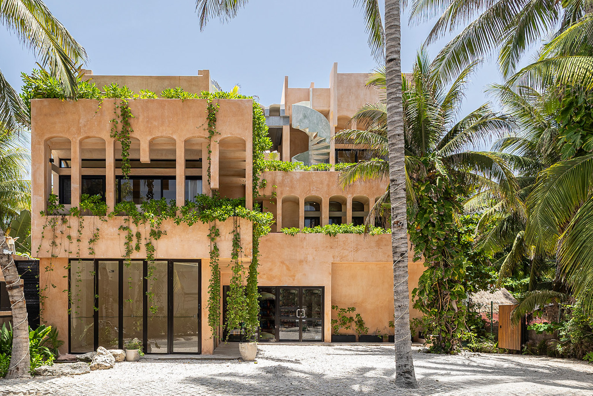 Romeo Tulum